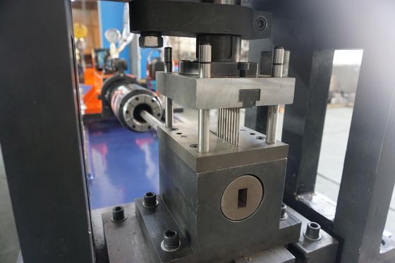 自動パイプホールパンシングマシン CK60CNC-3 高精度CNCパンシング